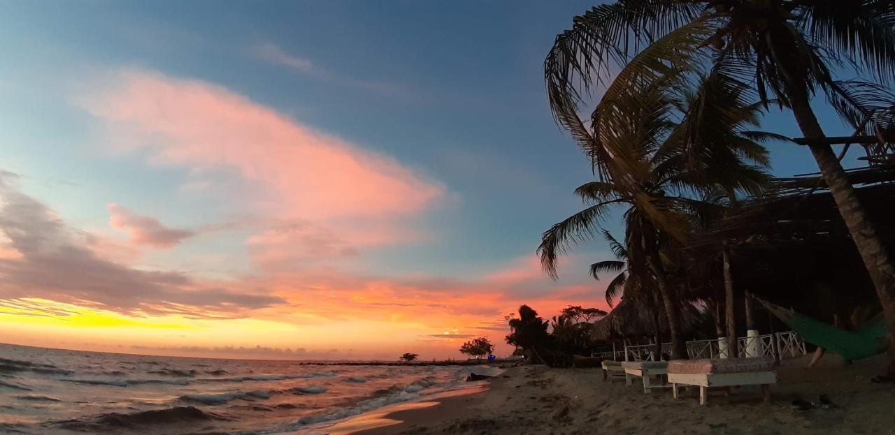 Mar Amar Casa De Playa Hotel Coveñas Kültér fotó